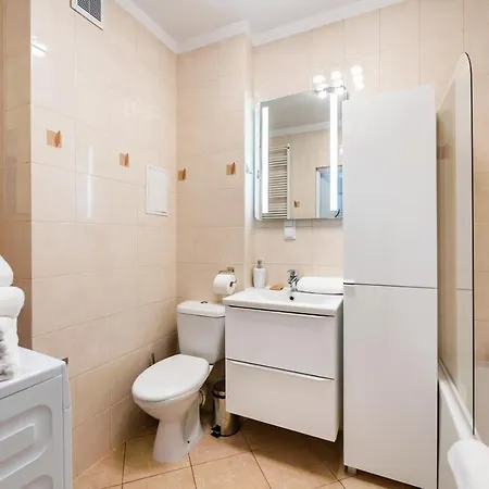 Apartment Metro Kondratowicza Velvet