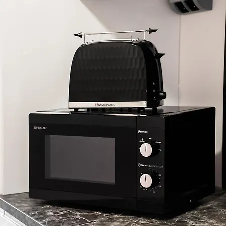 Metro Kondratowicza Velvet Warsaw